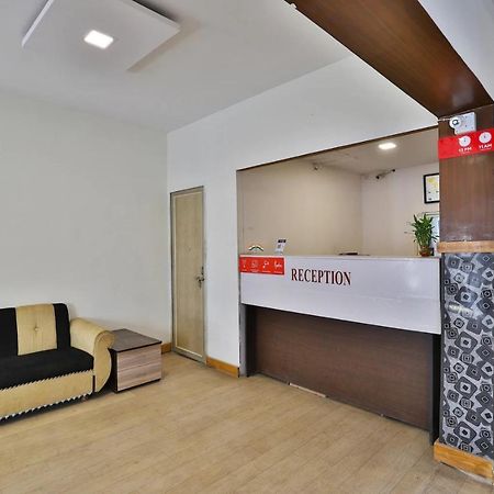 Hotel Mayura, Ankleshwar Экстерьер фото